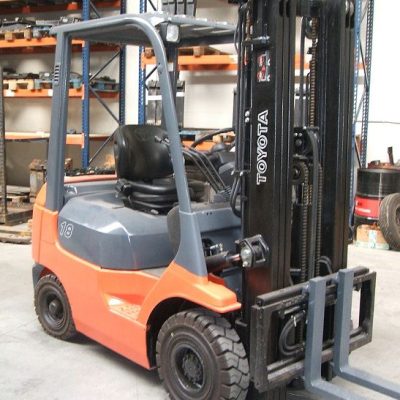 Carretilla elevadora Toyota 02-7FDF18