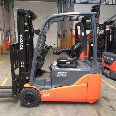 Carretilla elevadora eléctrica Toyota 8FBET20 2.000 kg